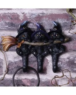 3 Kätzchen Mit Hexenhut Als Schlüsselbrett 11 3 Kätzchen Mit Hexenhut Als Schlüsselbrett -Karneval Universe Verkäufe drei hexen kaetzchen als schluesselbrett witches helpers key hanger halloween wohnaccessoire 52694 06